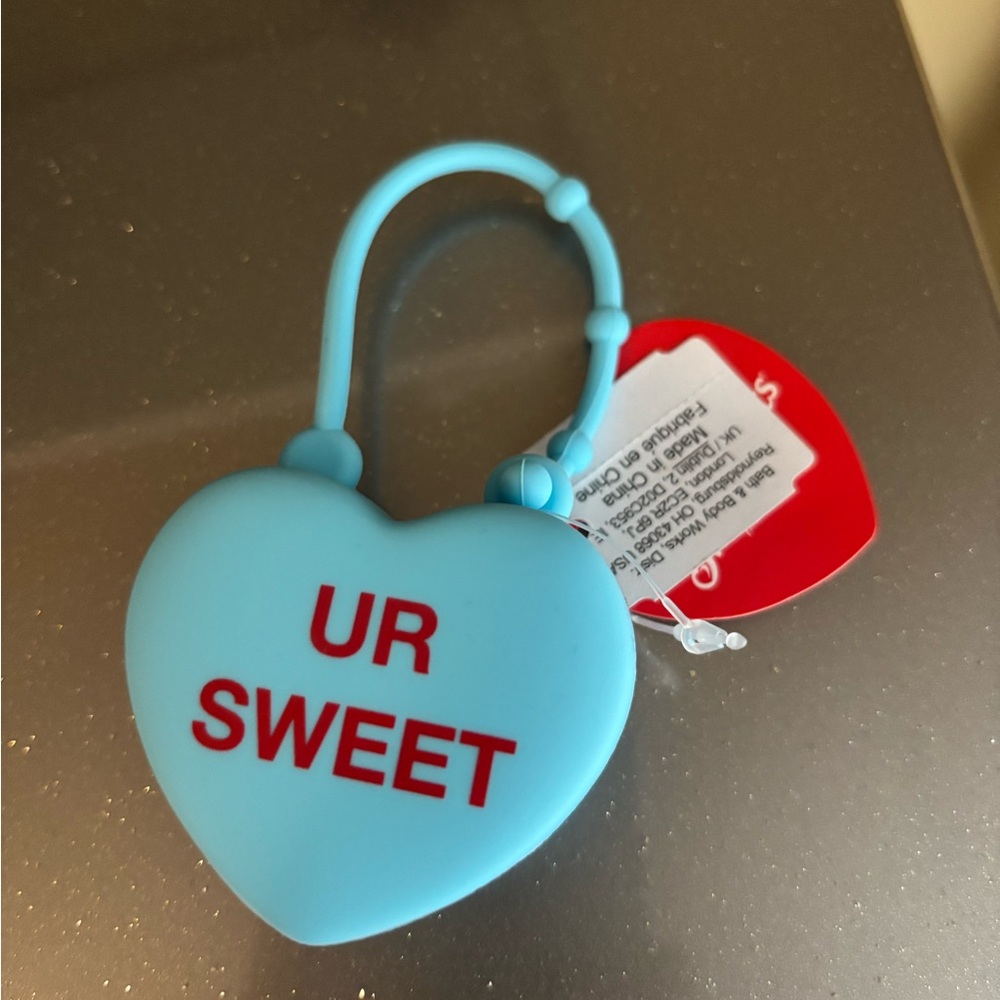 Bath & Body Works x Sweethearts Pocketbac Holder